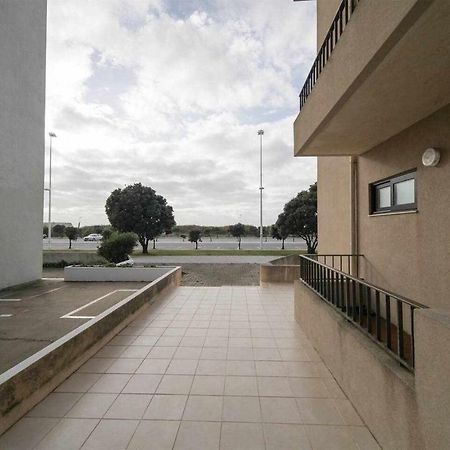 Апартаменты Apartamento Edumar Вила-ду-Конди Экстерьер фото