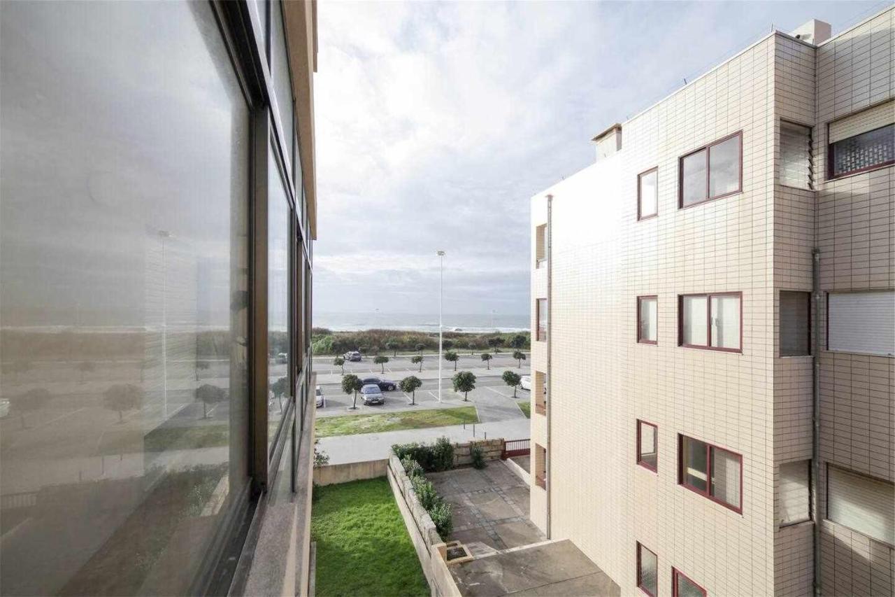 Апартаменты Apartamento Edumar Вила-ду-Конди Экстерьер фото