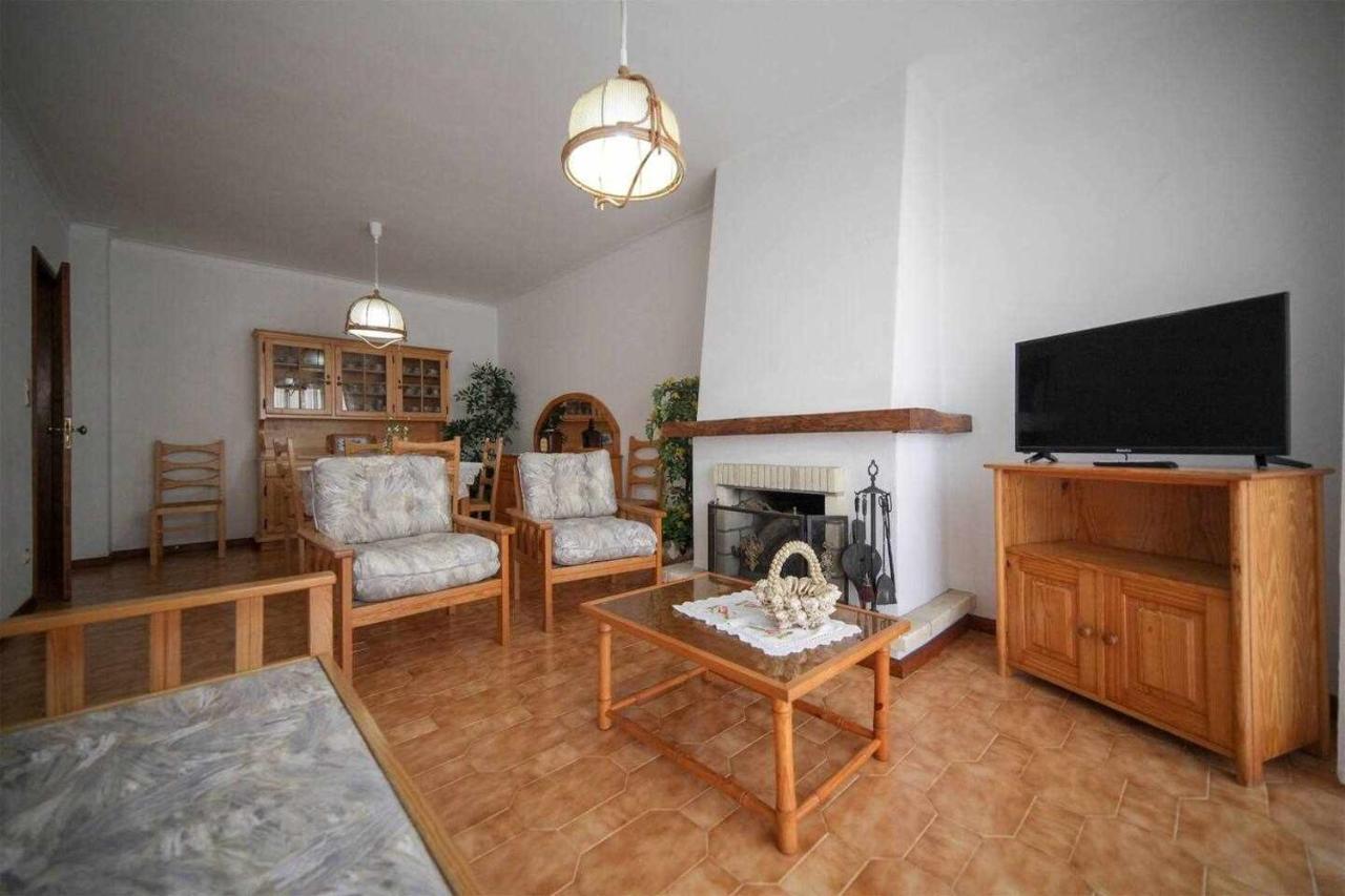 Апартаменты Apartamento Edumar Вила-ду-Конди Экстерьер фото
